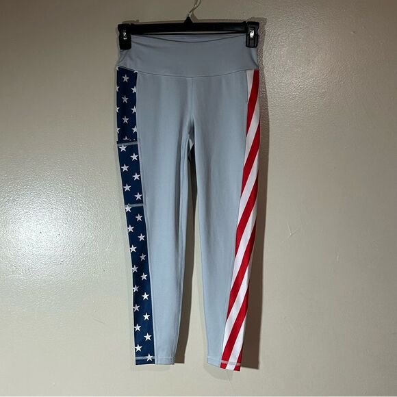 COPY - Columbia Tidal Leggings for the Patriotic Woman Size Small Stars and Str… - Picture 4 of 11